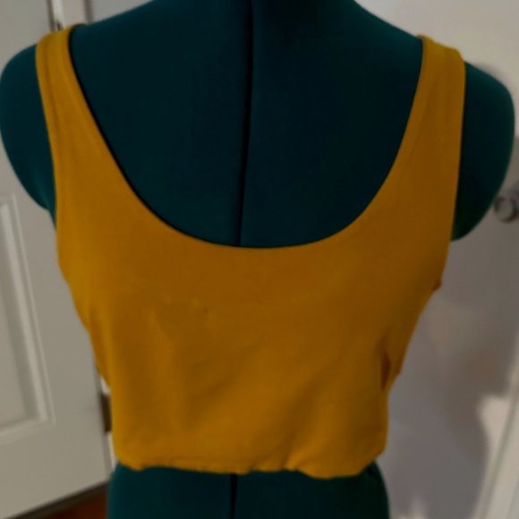 Cotton On Women's Crop Top, Size XL, Color: Gold - Picture 1 of 5